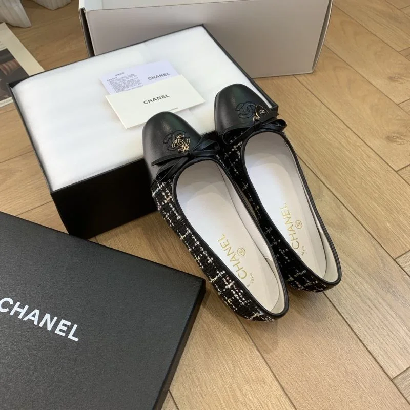 Chanel Flat Shoes Chic 19400