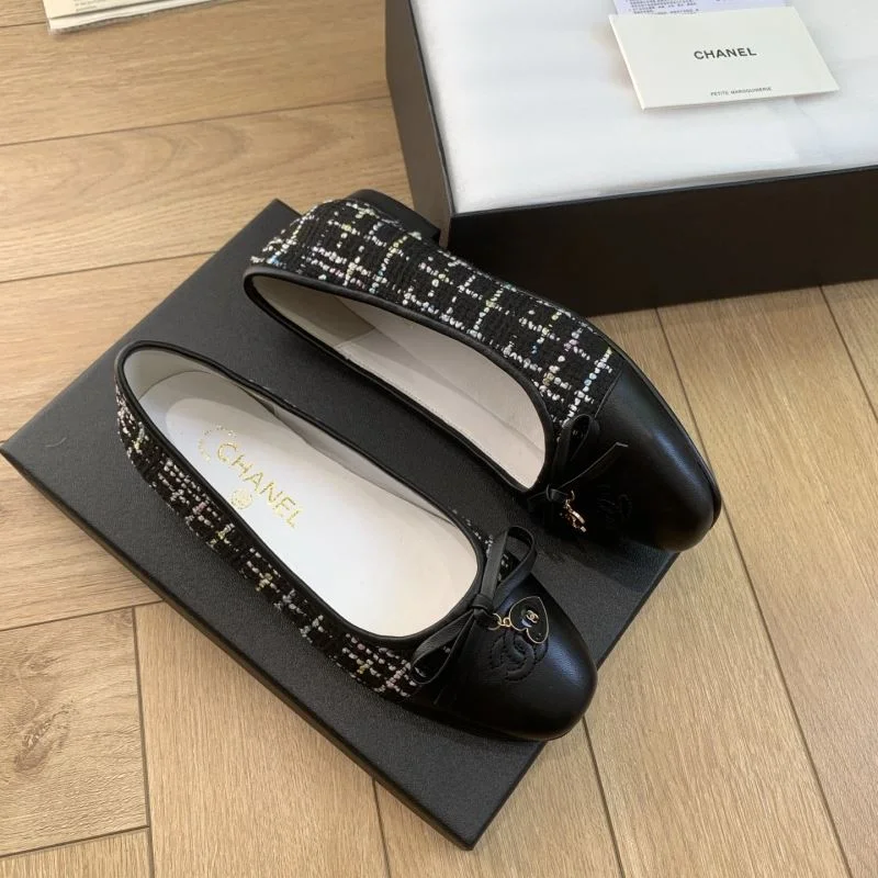 Chanel Flat Shoes Chic 19400