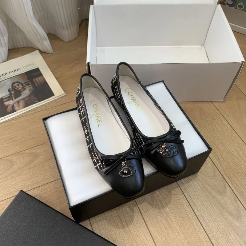 Chanel Flat Shoes Chic 19400