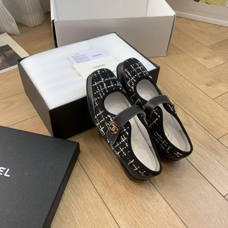 ModernLook Chanel Flat Shoes 19332