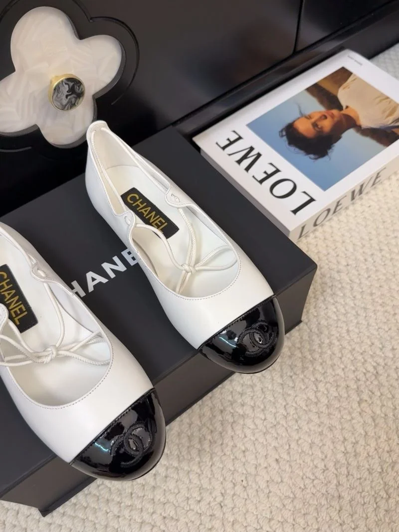 Chanel Flat Shoes EasyCare 19341