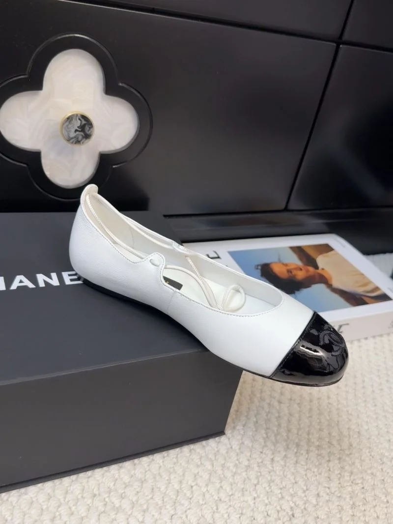 Chanel Flat Shoes EasyCare 19341