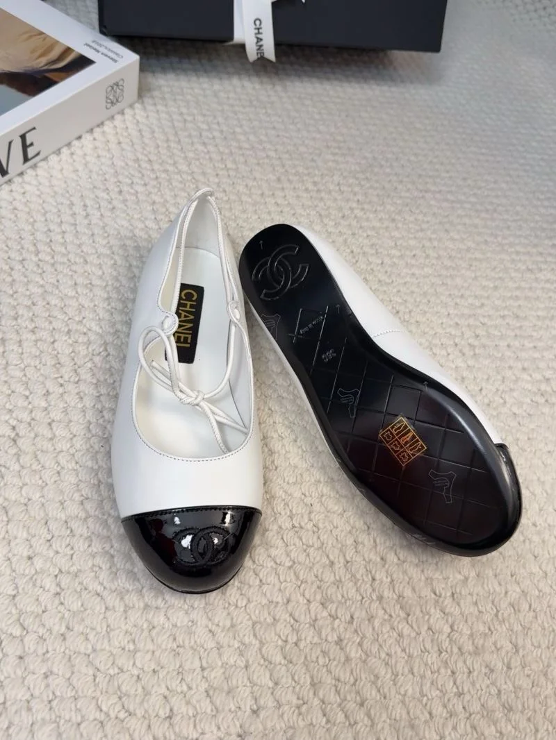 Chanel Flat Shoes EasyCare 19341