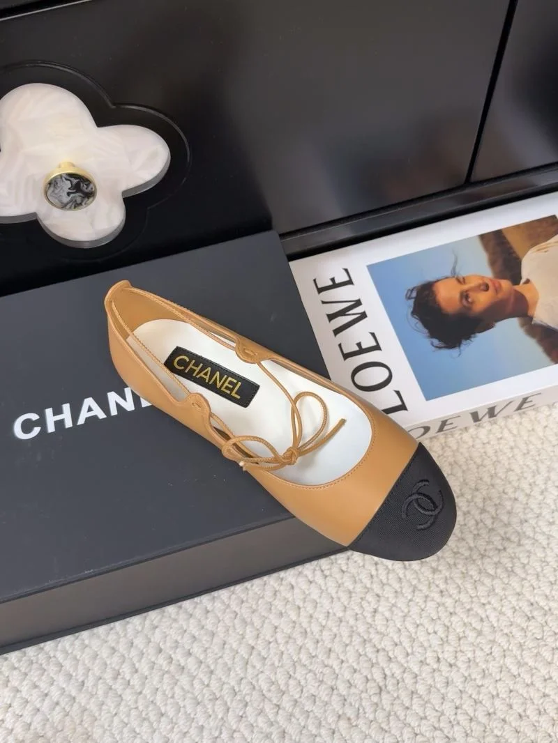 Flexible Chanel Flat Shoes 19395
