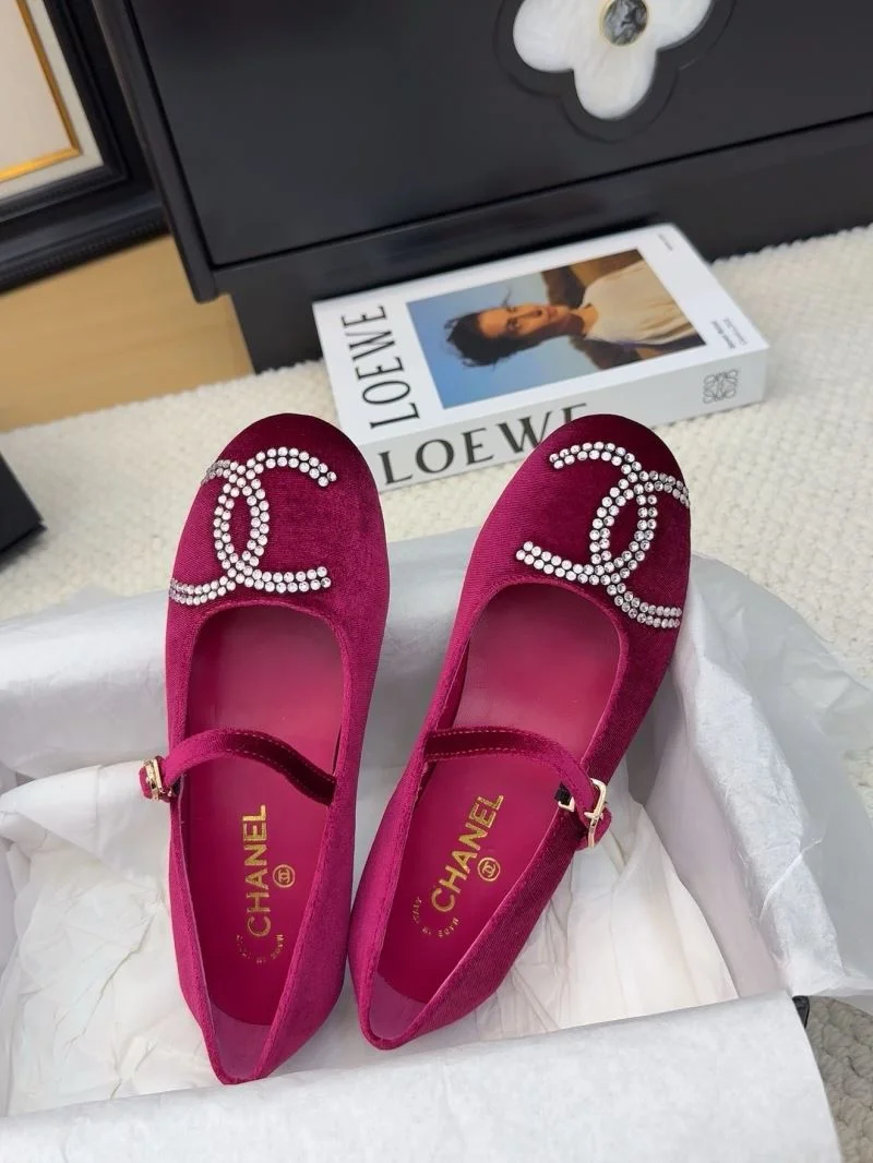 Chanel Flat Shoes TimelessDesign 19323