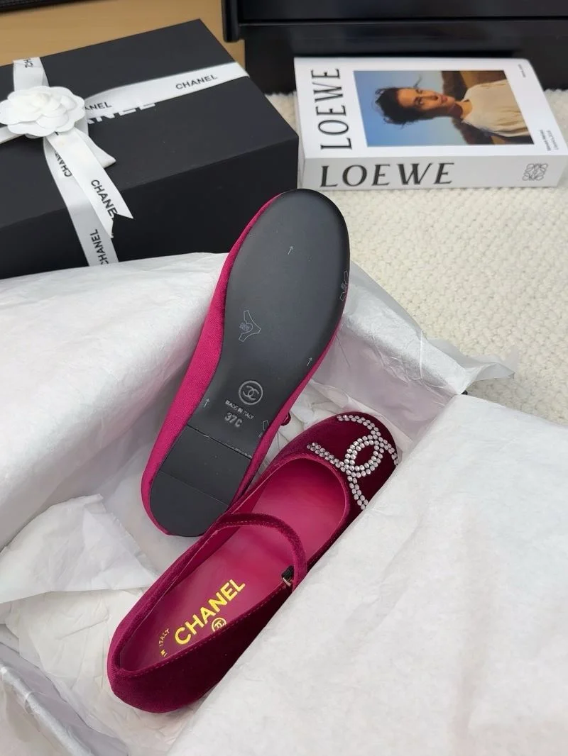 Chanel Flat Shoes TimelessDesign 19323