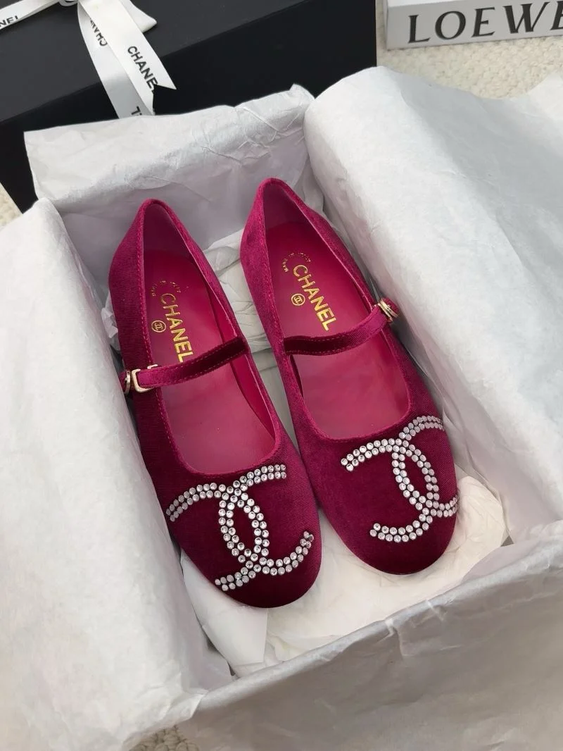 Chanel Flat Shoes TimelessDesign 19323