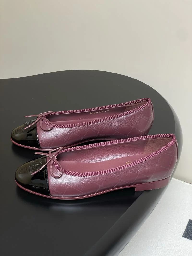 Seasonal Chanel Flat Shoes 19394