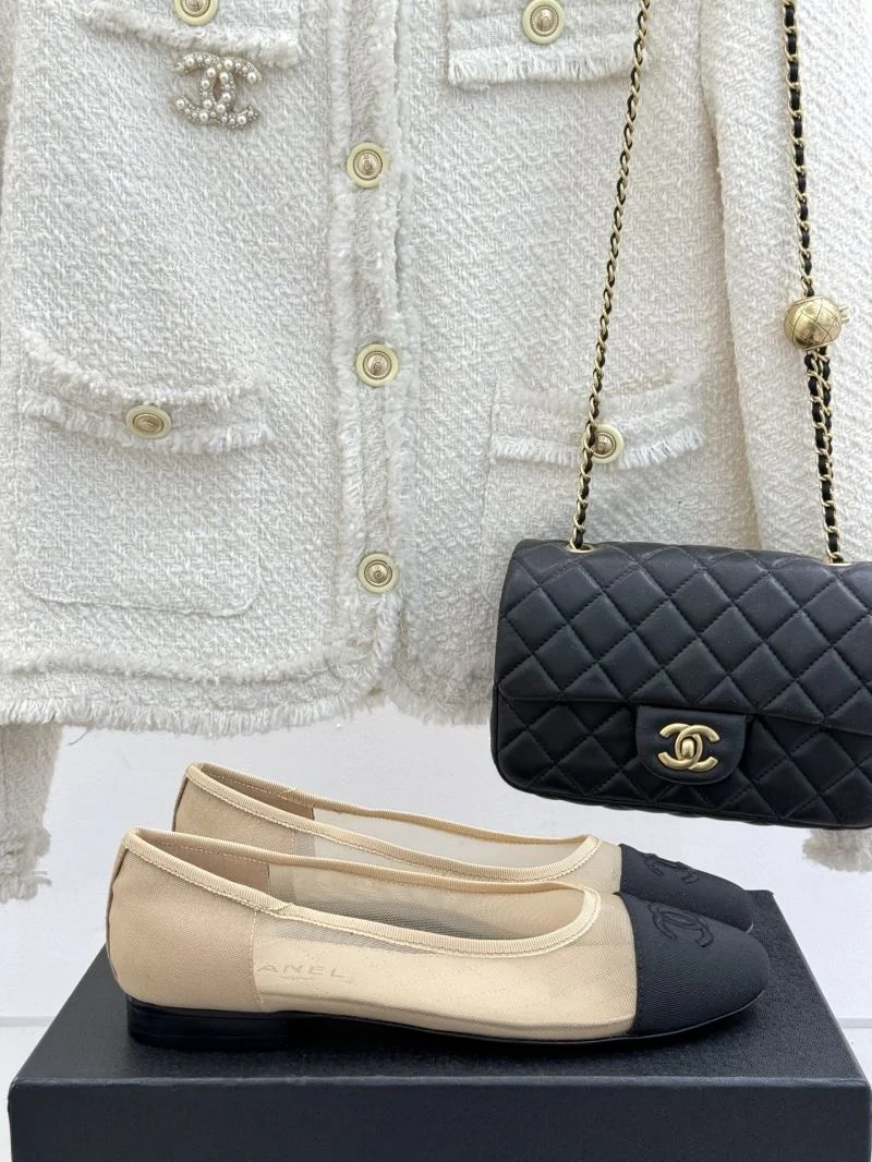 Chanel Flat Shoes Reliable 19322