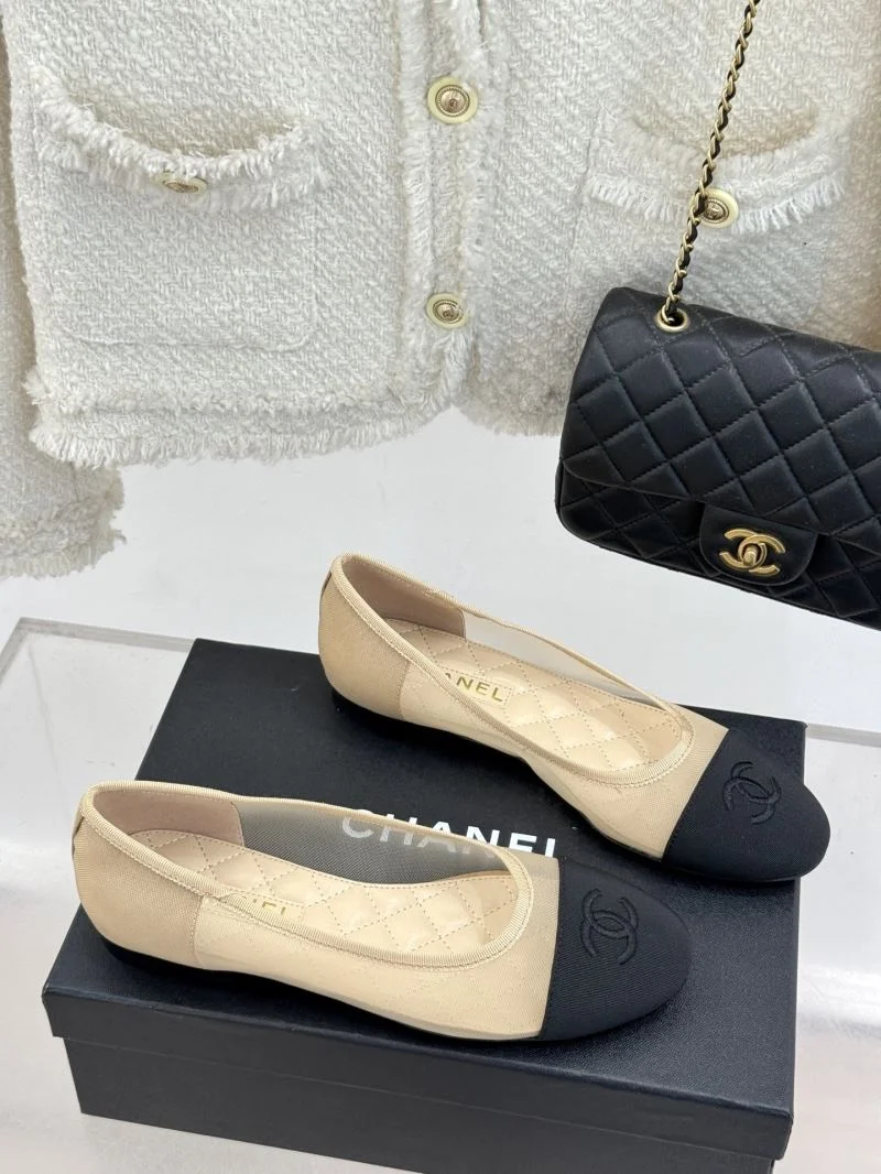 Chanel Flat Shoes Reliable 19322