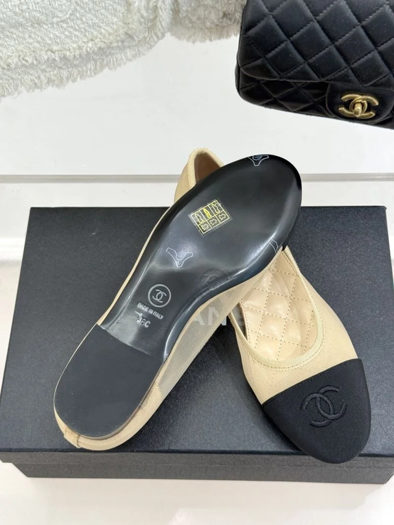 Chanel Flat Shoes Reliable 19322