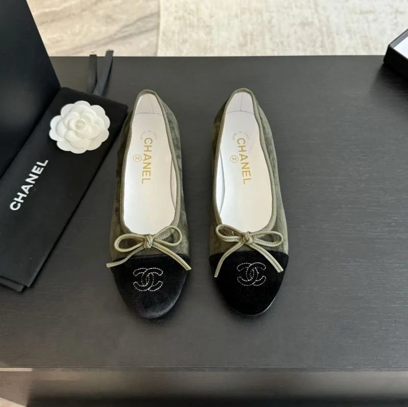 UrbanChic Chanel Flat Shoes 18312