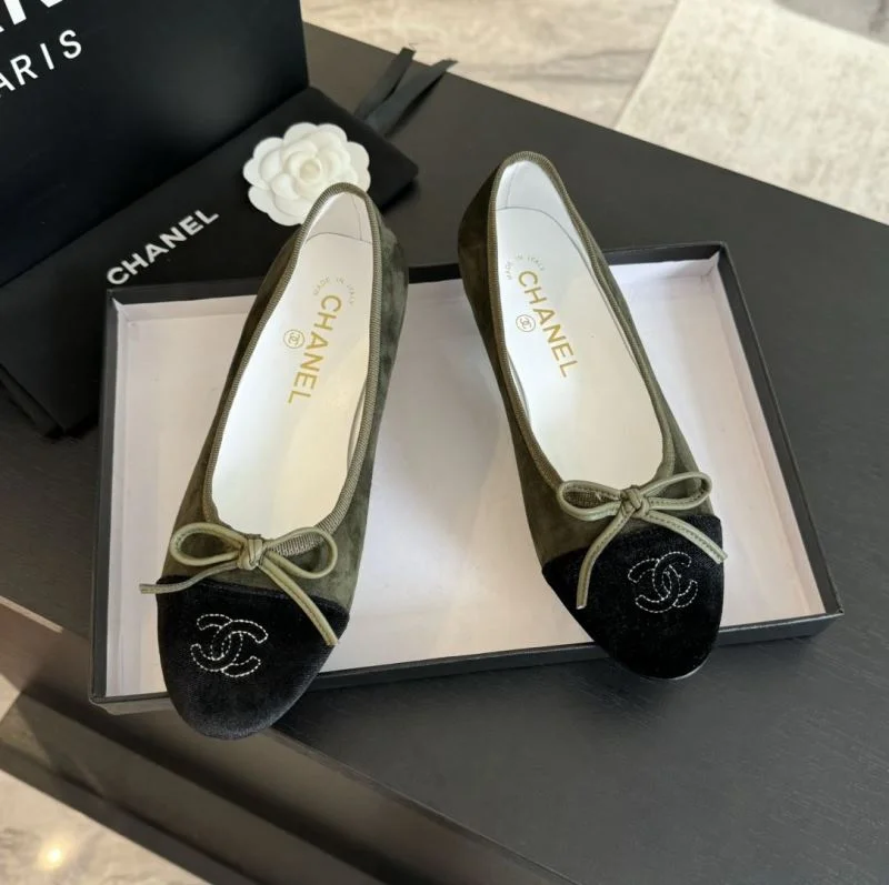 UrbanChic Chanel Flat Shoes 18312