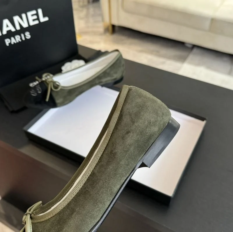 UrbanChic Chanel Flat Shoes 18312