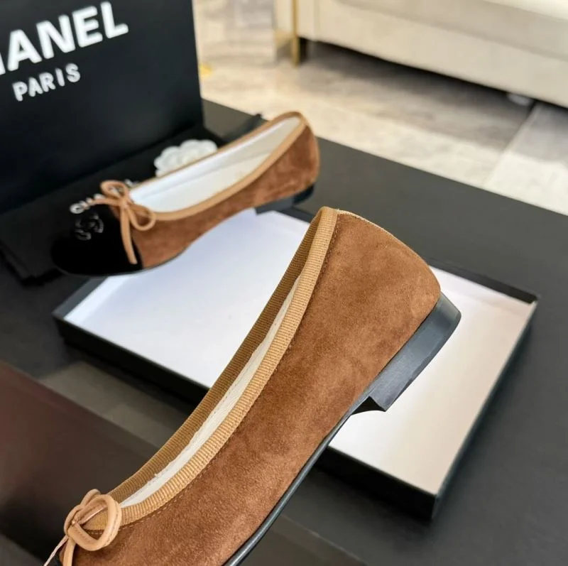 TechFriendly Chanel Flat Shoes 18370