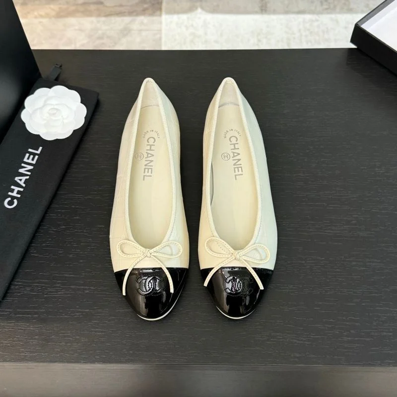 Chanel Flat Shoes OnTrend 18290