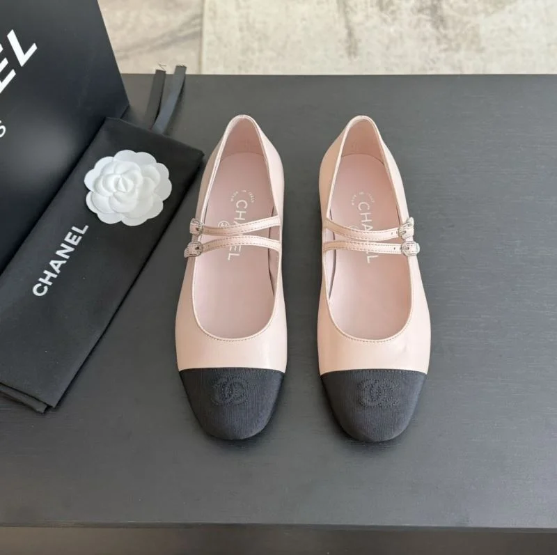 Chanel Flat Shoes Cozy 18283