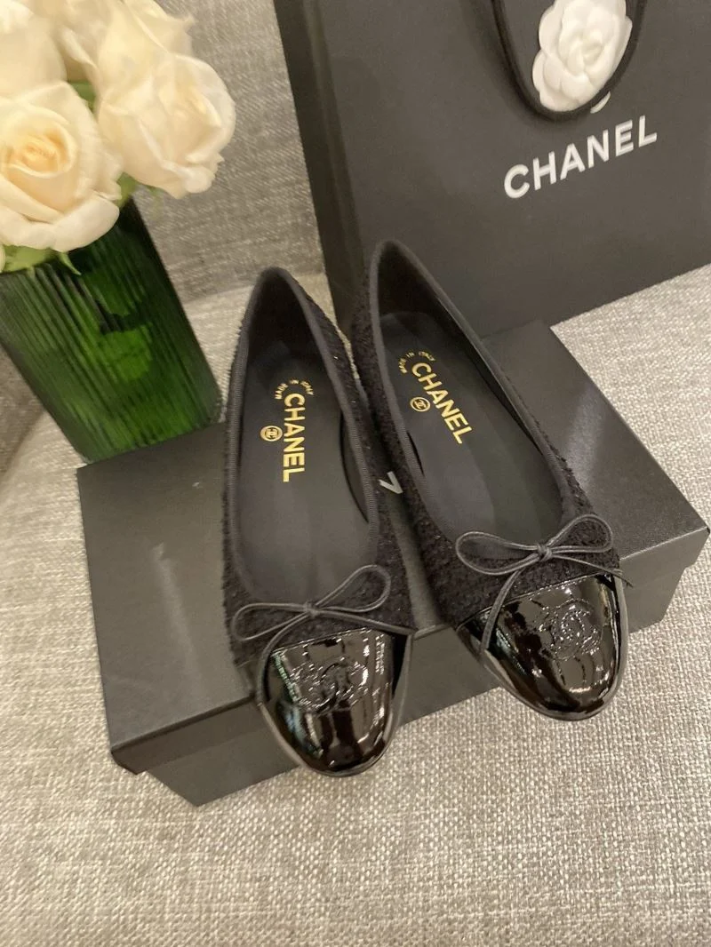 Chanel Flat Shoes ModernLook 18259