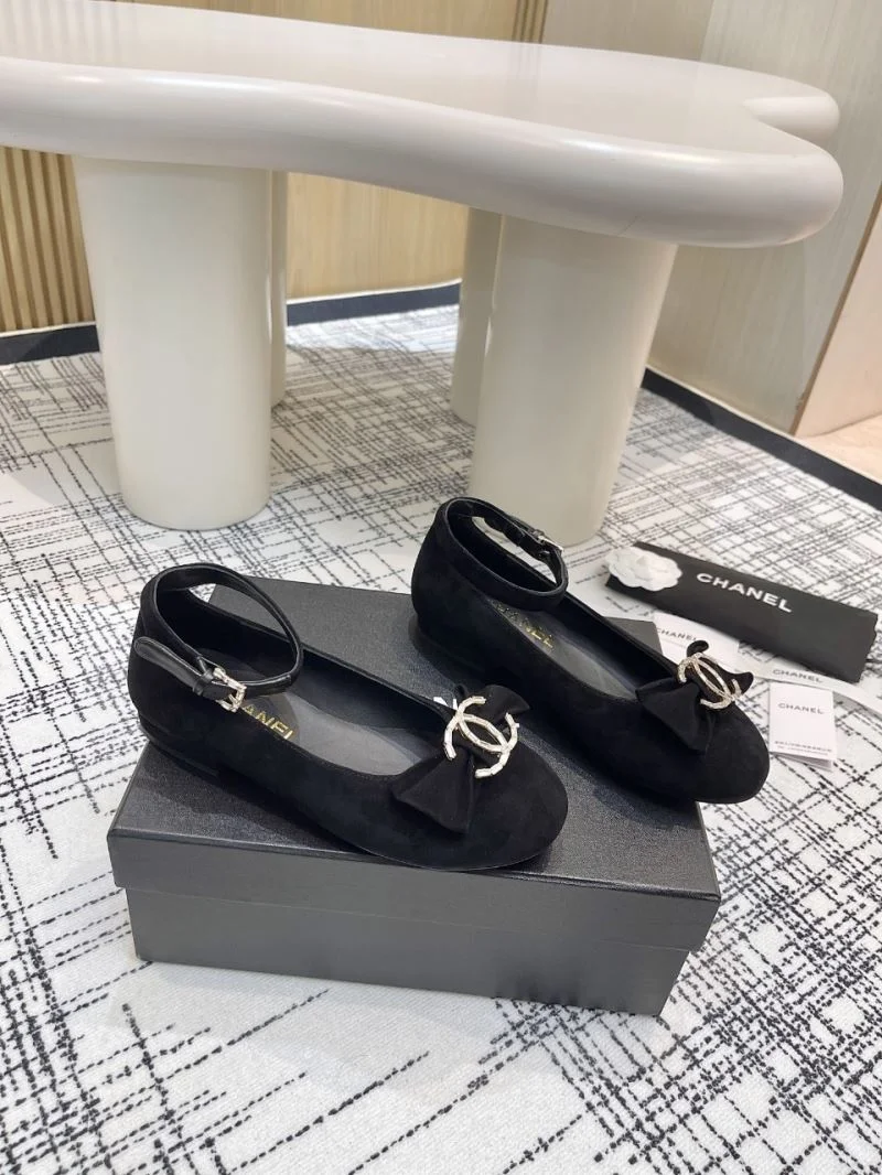 Flexible Chanel Flat Shoes 18256