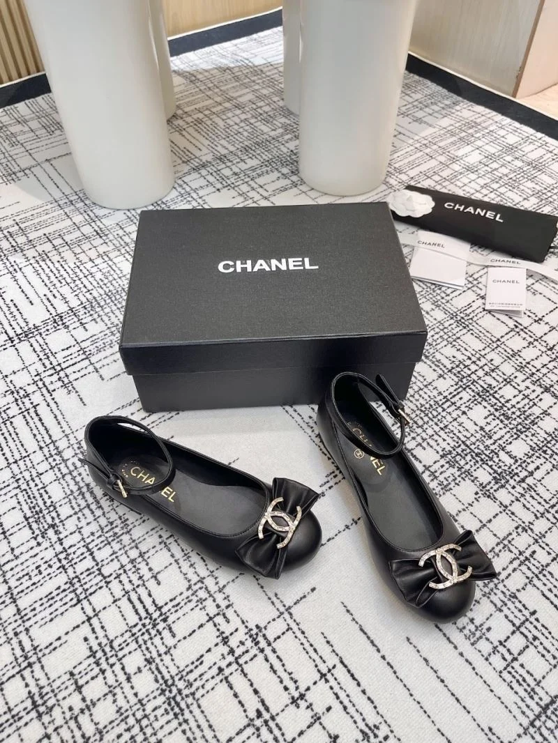 Lightweight Chanel Flat Shoes 18260