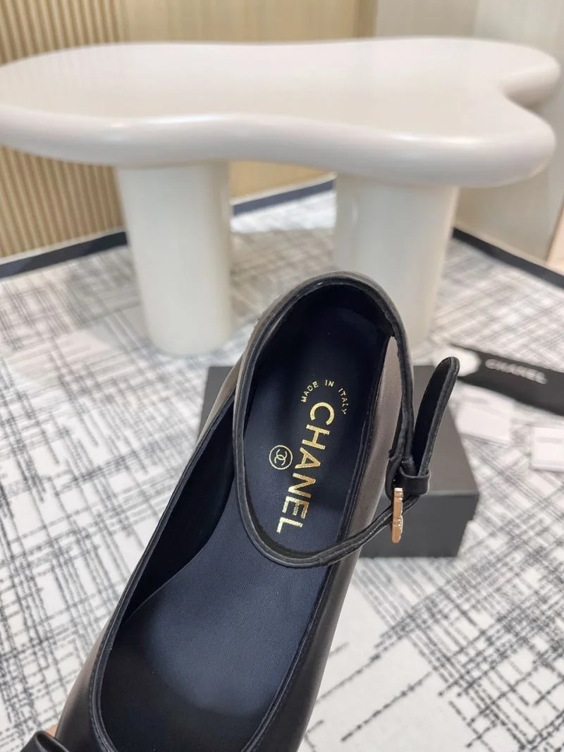 Lightweight Chanel Flat Shoes 18260