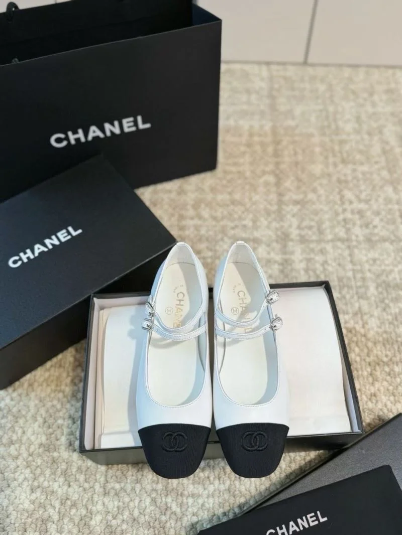 TechFriendly Chanel Flat Shoes 18233