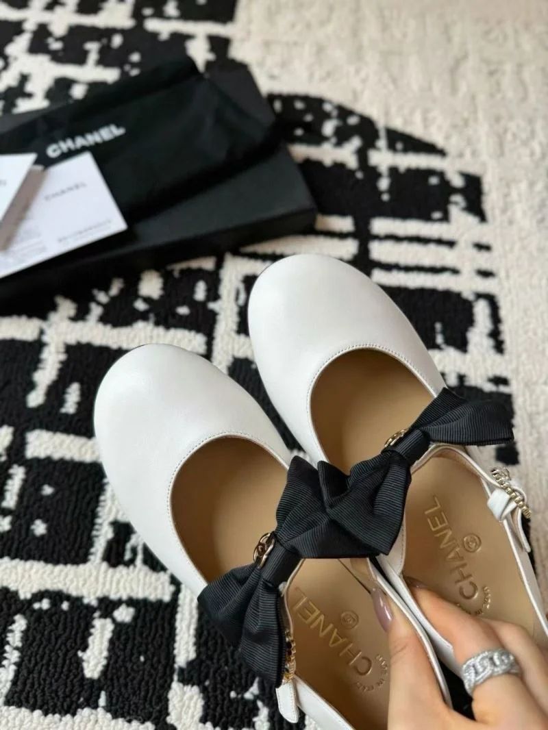 Chanel Flat Shoes FlexibleFit 18211