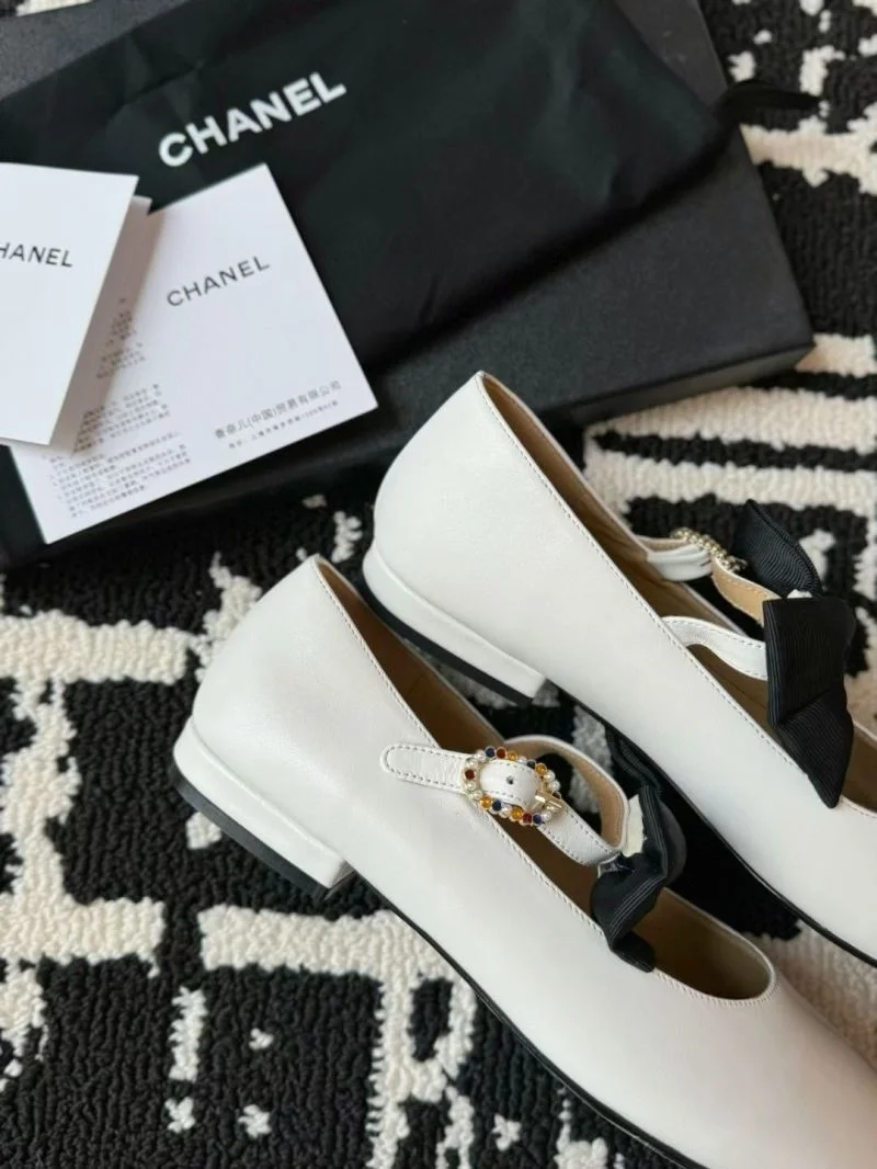 Chanel Flat Shoes FlexibleFit 18211