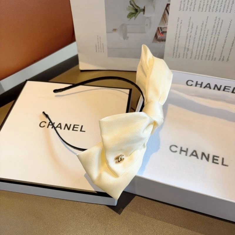 WellDesigned Chanel Hair Hoop 263722