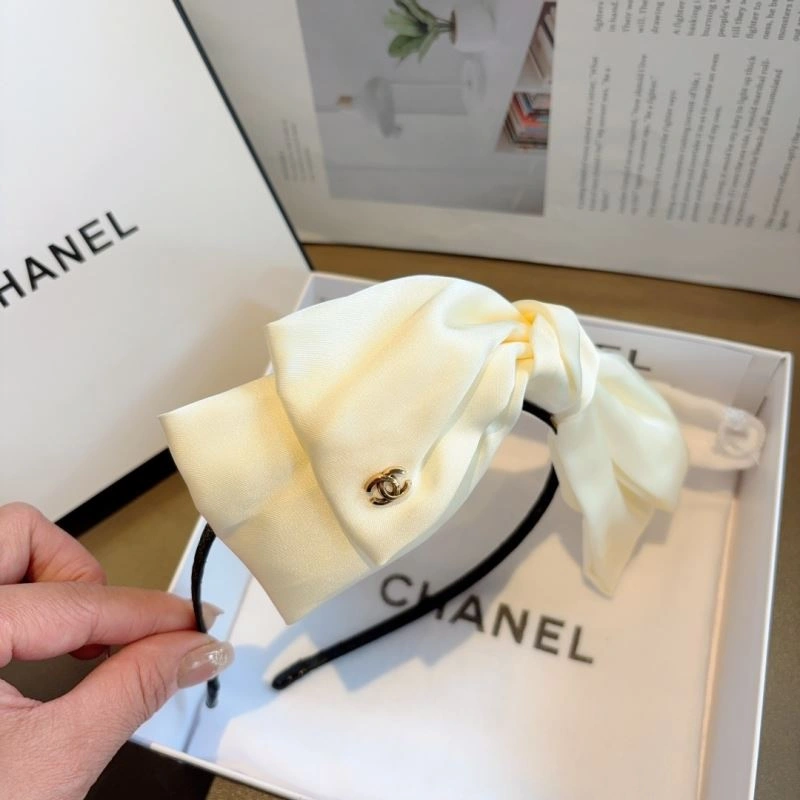 WellDesigned Chanel Hair Hoop 263722