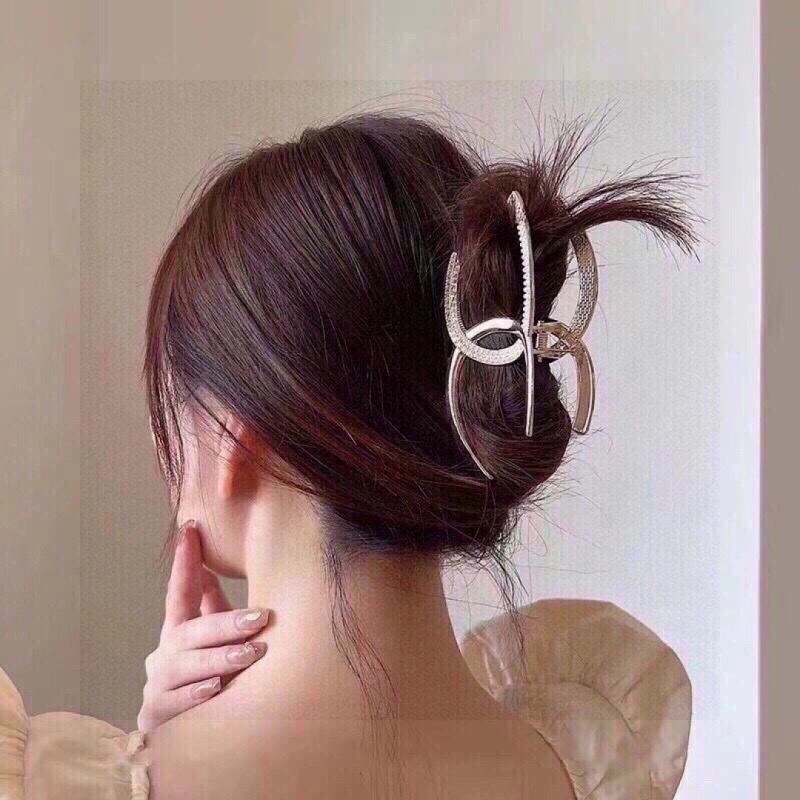 Contemporary Chanel Hair Hoop 263726