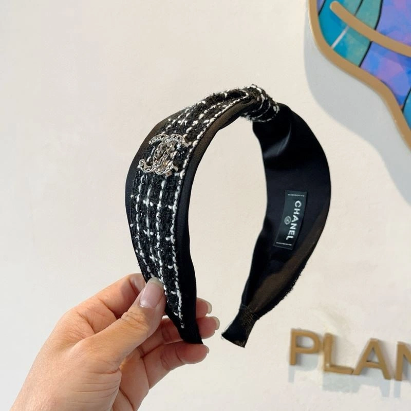 Sophisticated Chanel Hair Hoop 263353