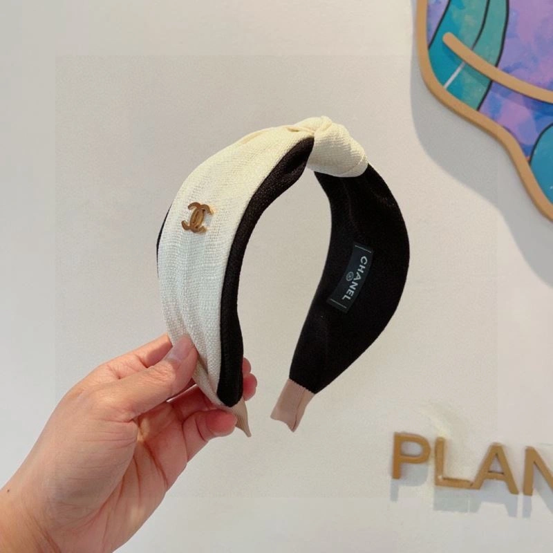 Contemporary Chanel Hair Hoop 263320