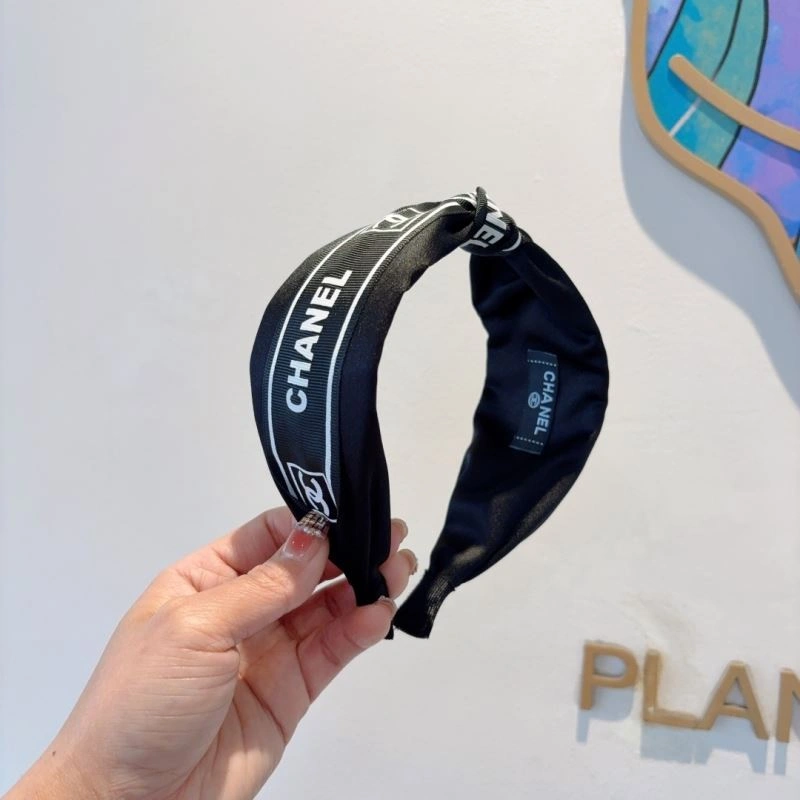 Classic Chanel Hair Hoop 263199