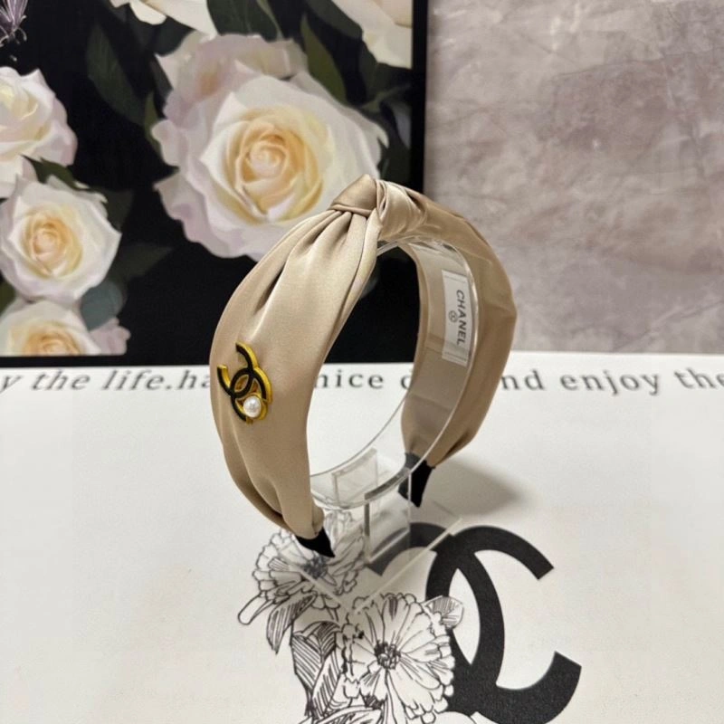 Compact Chanel Hair Hoop 264839