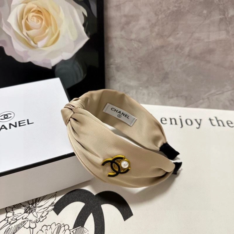 Compact Chanel Hair Hoop 264839