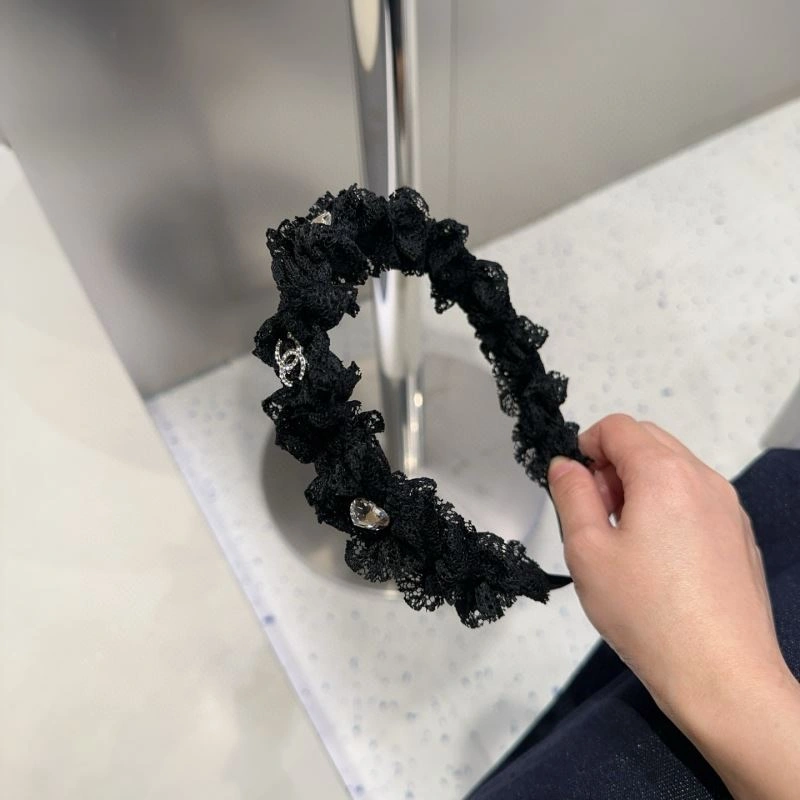 Snug Chanel Hair Hoop 264741
