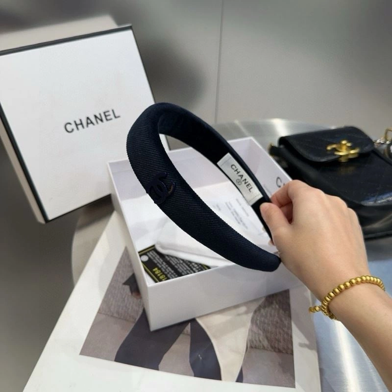 MoistureWicking Chanel Hair Hoop 264751