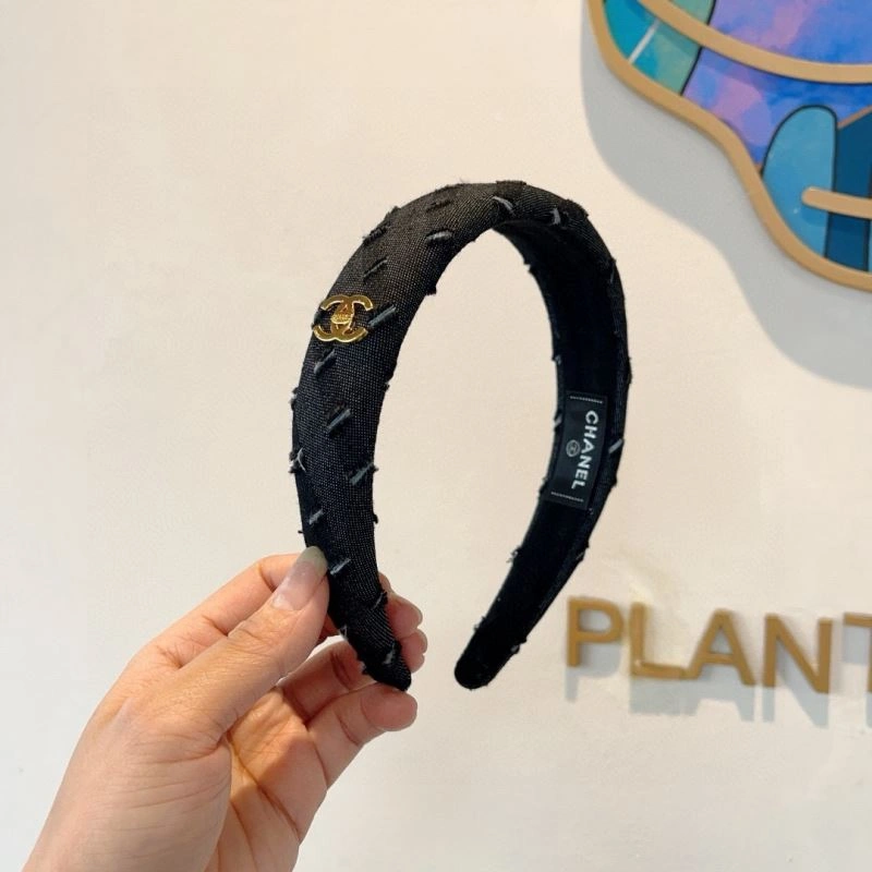 Supportive Chanel Hair Hoop 264652