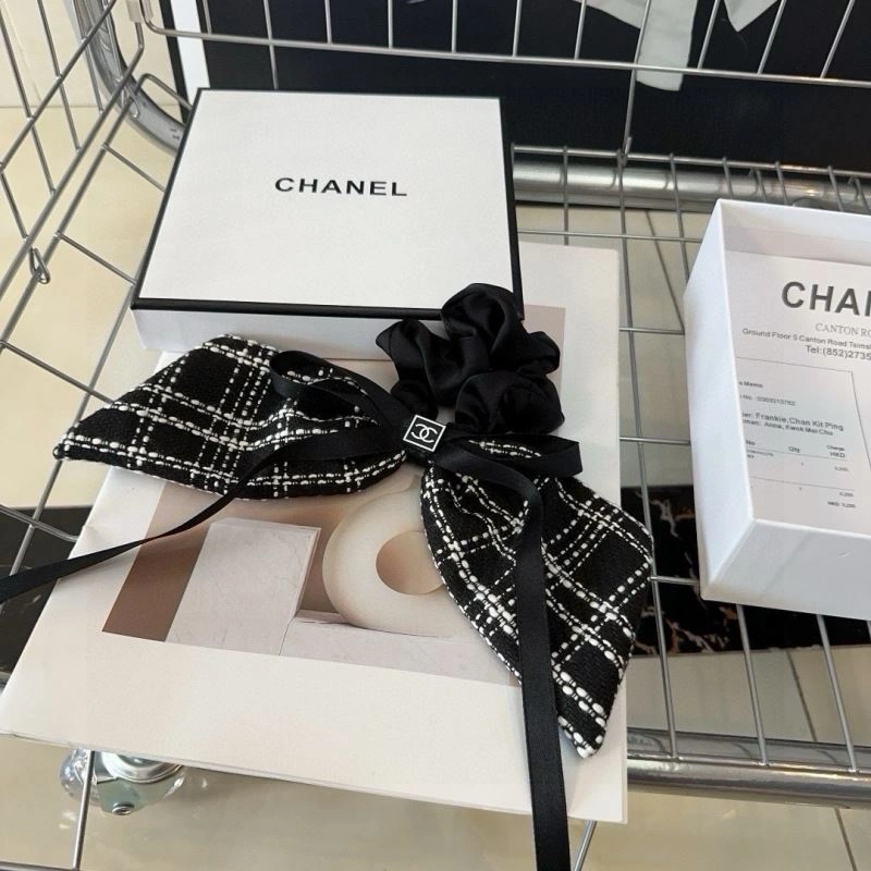 Tailored Chanel Hair Hoop 264607