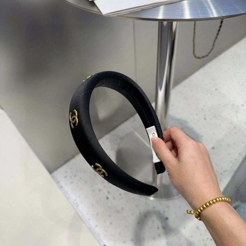 Resilient Chanel Hair Hoop 264545