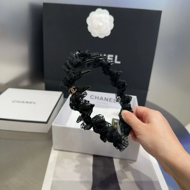 EyeCatching Chanel Hair Hoop 264483