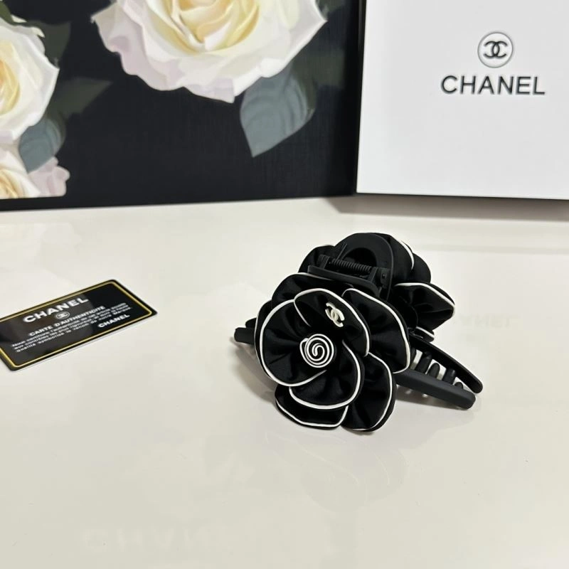 Effortless Chanel Hair Hoop 264380