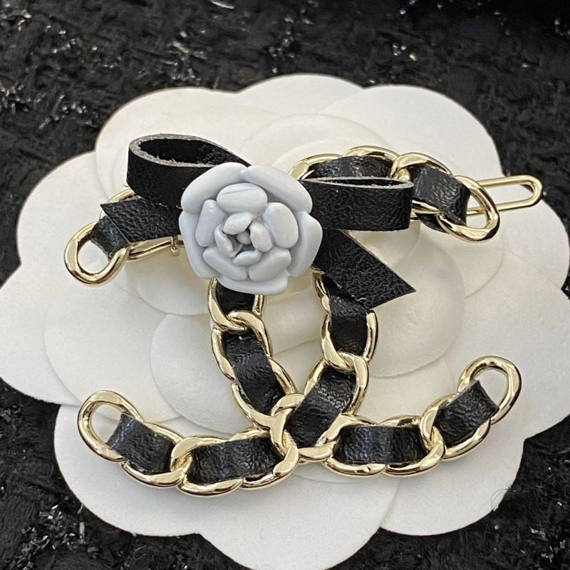 Chanel Hairpins FashionForward 231170