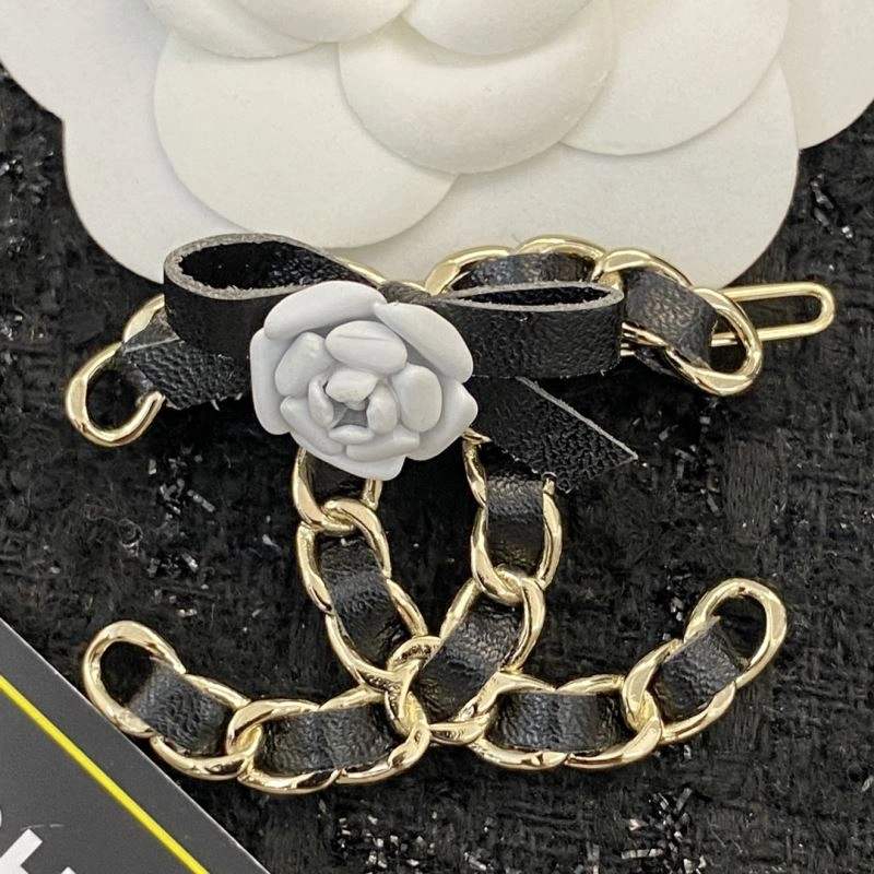 Chanel Hairpins FashionForward 231170