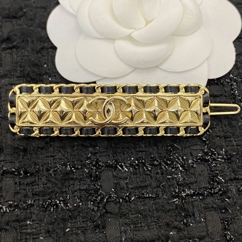 Functional Chanel Hairpins 231030