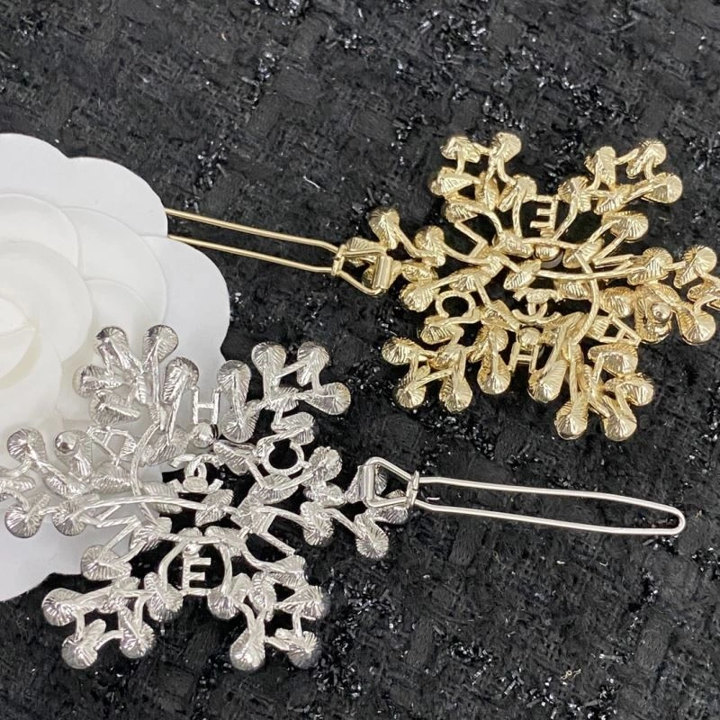 Sporty Chanel Hairpins 231213