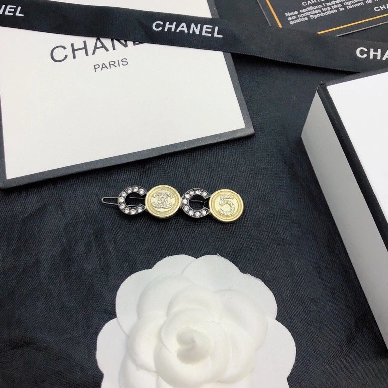 Breathable Chanel Hairpins 232115