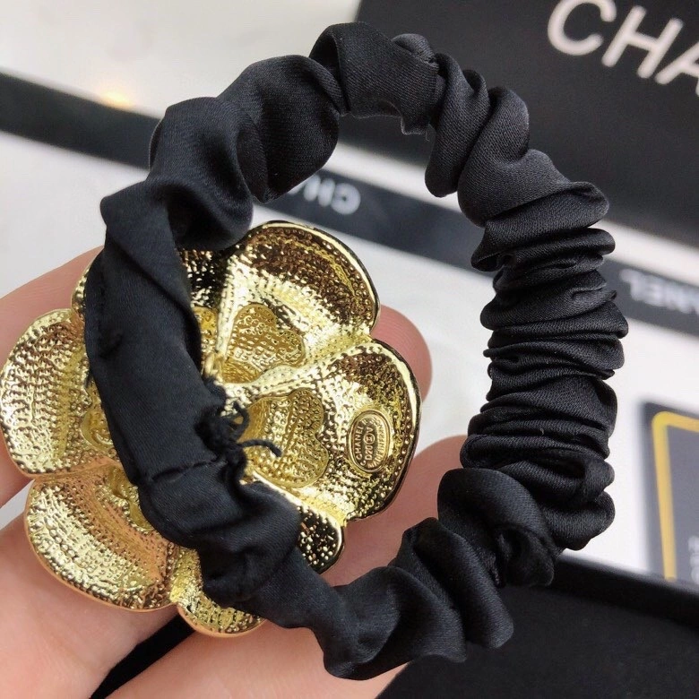 Versatile Chanel Hairpins 231553