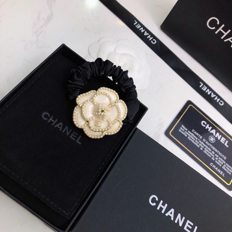 Versatile Chanel Hairpins 231553